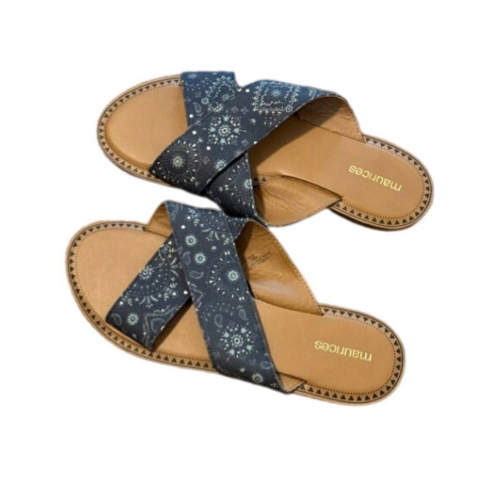 NEW Maurices Womens Navy Bandana Print Crisscross Slide Sandals Flat Blue Size 8